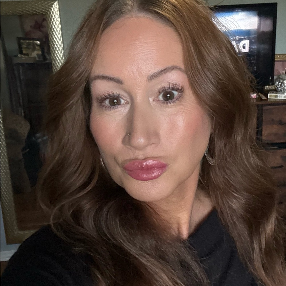 Meet your Posher, Amie